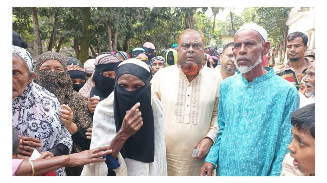 দুল ফিতরে অসহায় মানুষের মুখে হাসি ফোটালেন – লায়ন এ বি এম শাহাদাত হোসেন
