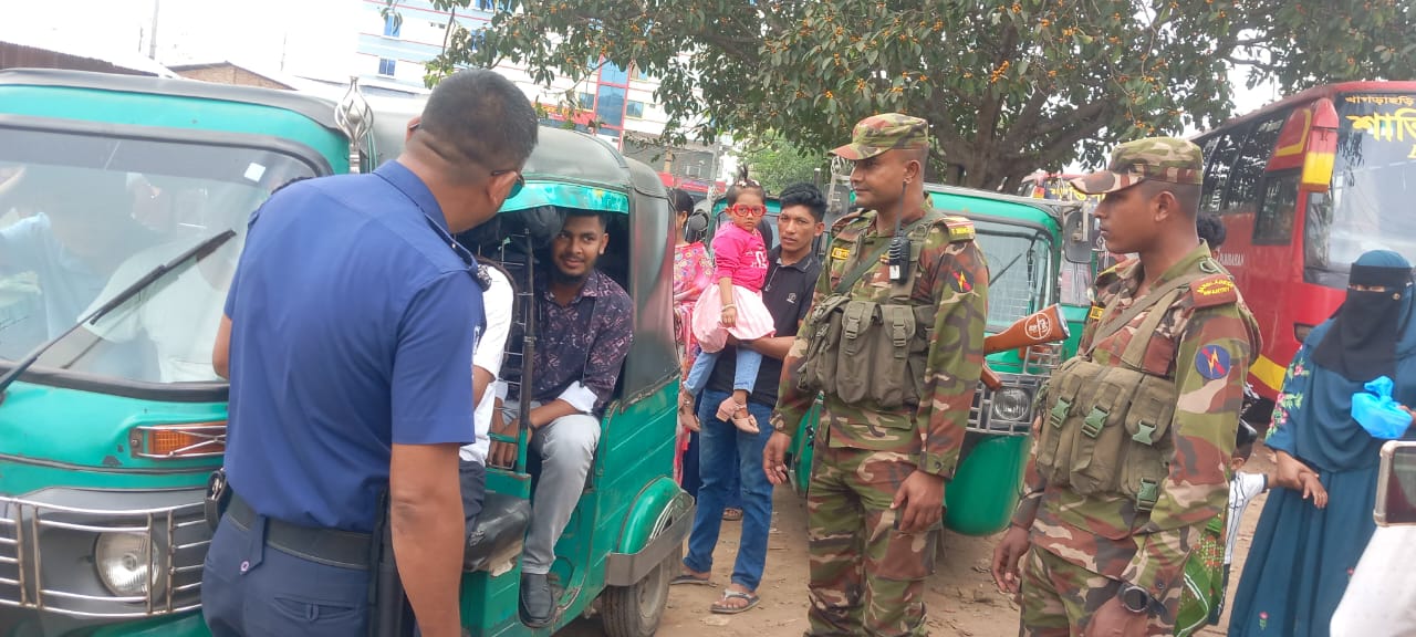 দীঘিনালায় জ্বালানি তেল সংকট ও অতিরিক্ত ভাড়া আদায়ের বিরুদ্ধে সেনাবাহিনী-পুলিশের যৌথ অভিযান