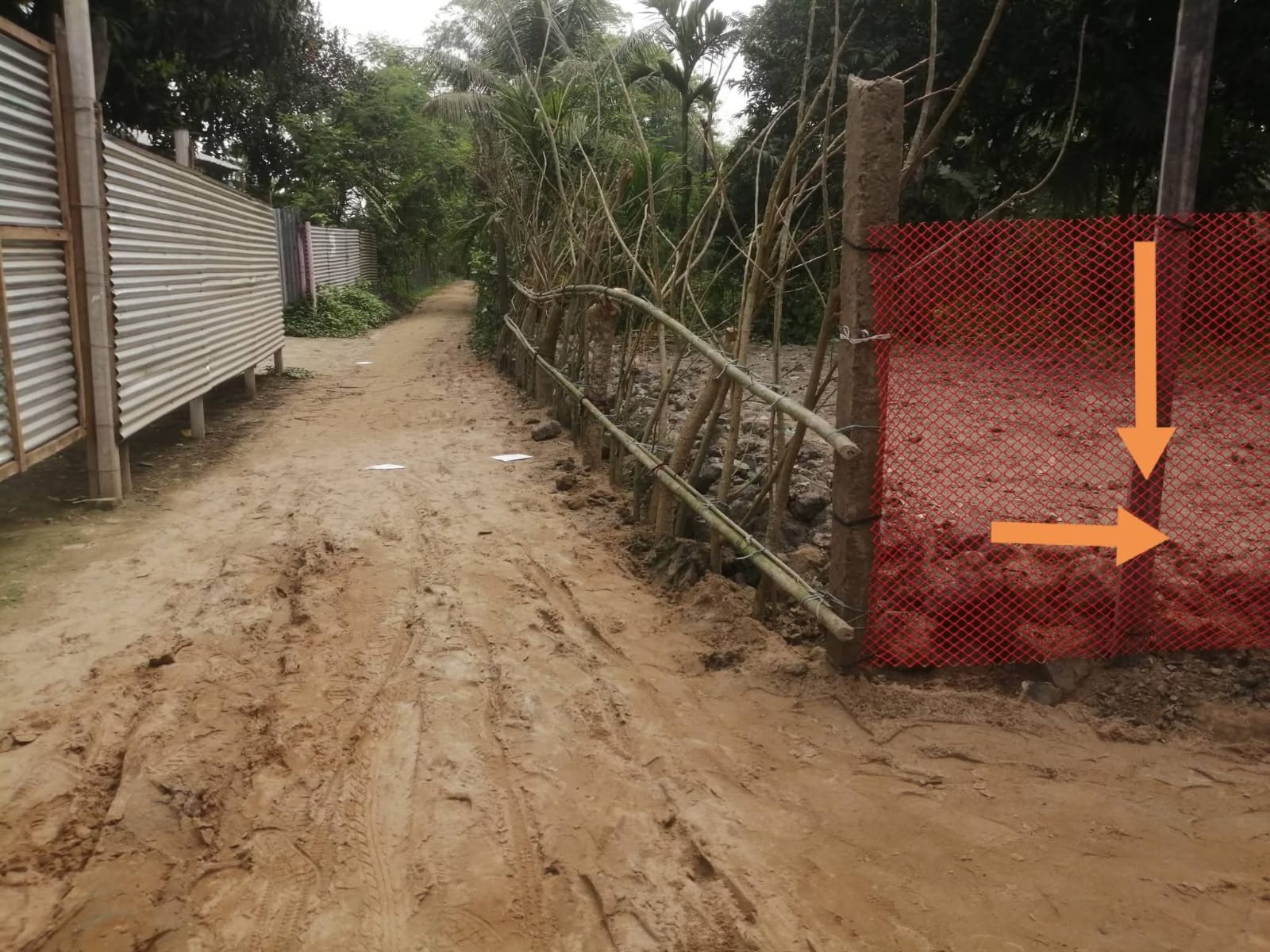 চান্দপুর ইউনিয়নের চেয়ারম্যান/মেম্বারদের দৃষ্টির বাহিরে