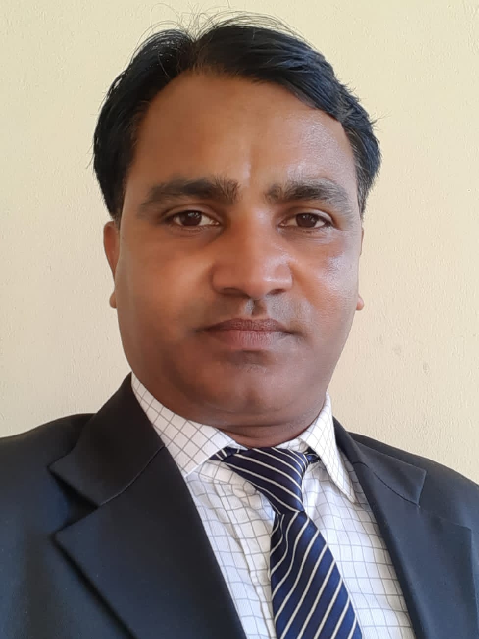দলের নিবেদিত প্রাণ দুঃসময়ের একজন সক্রিয় কর্মী