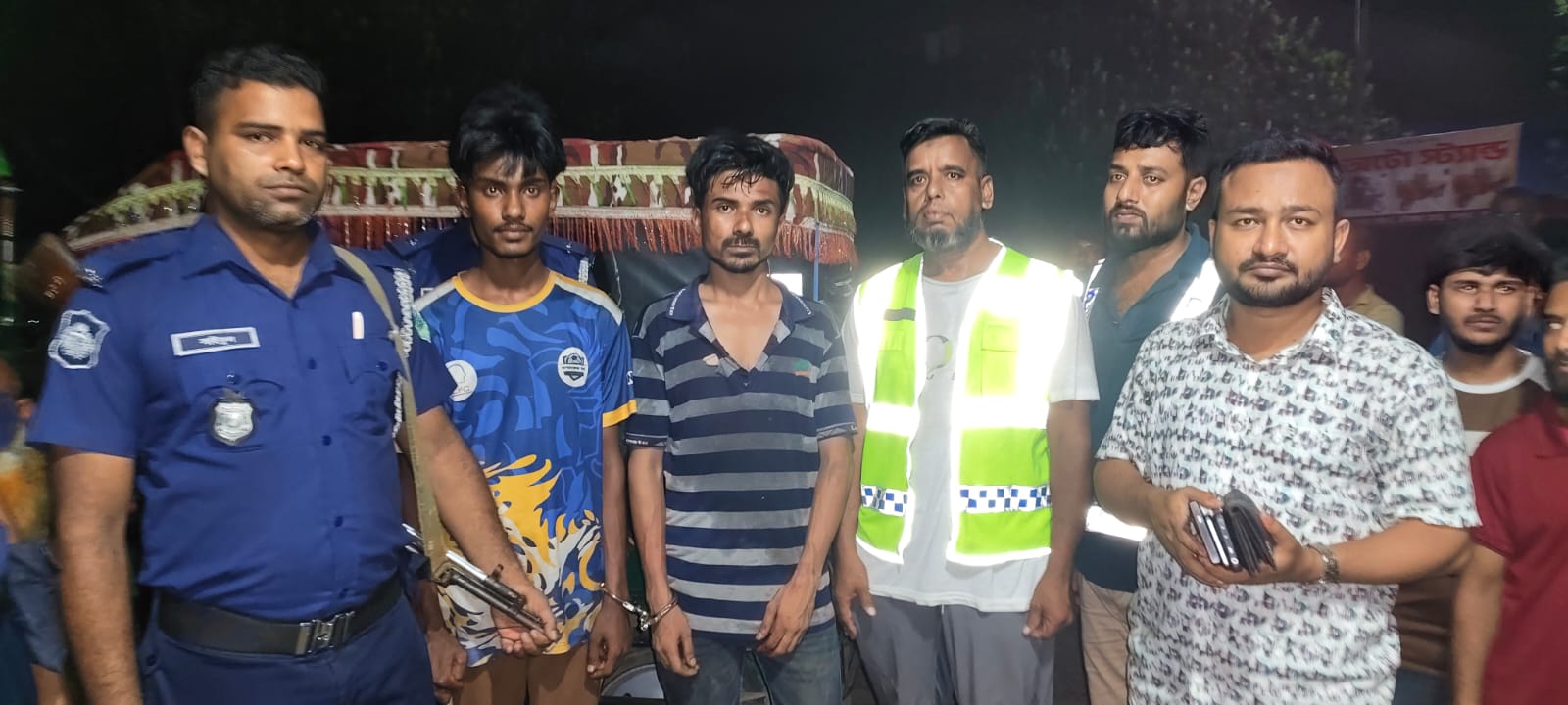 ভাঙ্গুড়ায় মাদক সেবনের দায়ে দুই যুবকের ৬ মাসের কারাদণ্ড পাবনার ভাঙ্গুড়ায় মাদক
