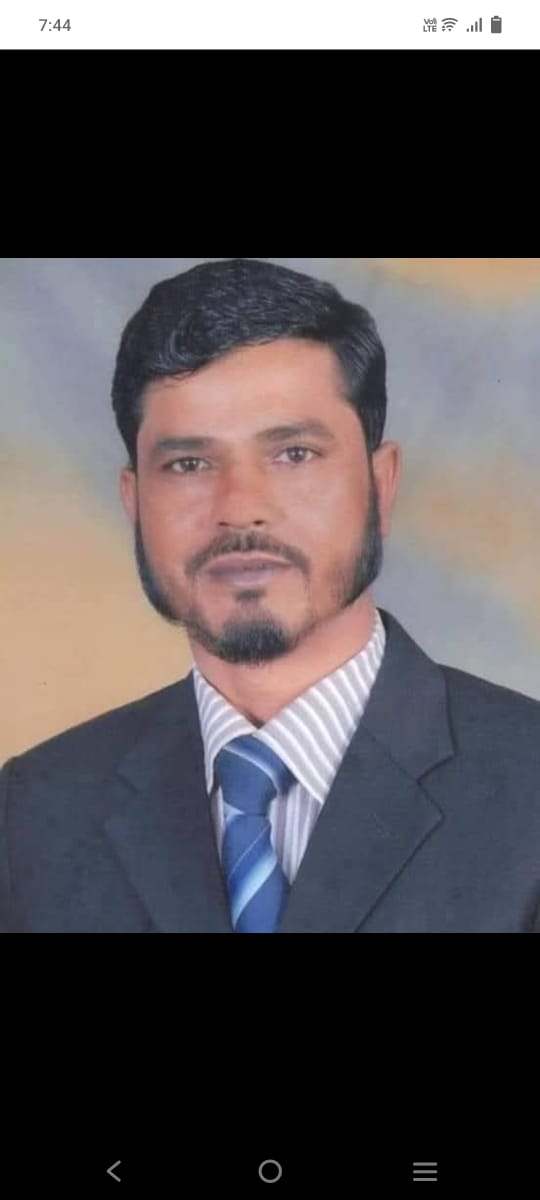 ক্ষমতার ছায়ায় বিতর্কিত চেয়ারম্যান: মাদকাসক্ত অবস্থায় আটকের অভিযোগে তোলপাড় জৈন্তাপুর, মুখ খুলতে ভয় পাচ্ছেন অনেকে