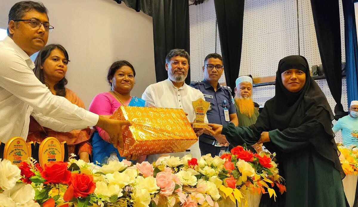 মাদারীপুরে জাতীয় পল্লী উন্নয়ন দিবস-২০২৬ উদযাপন