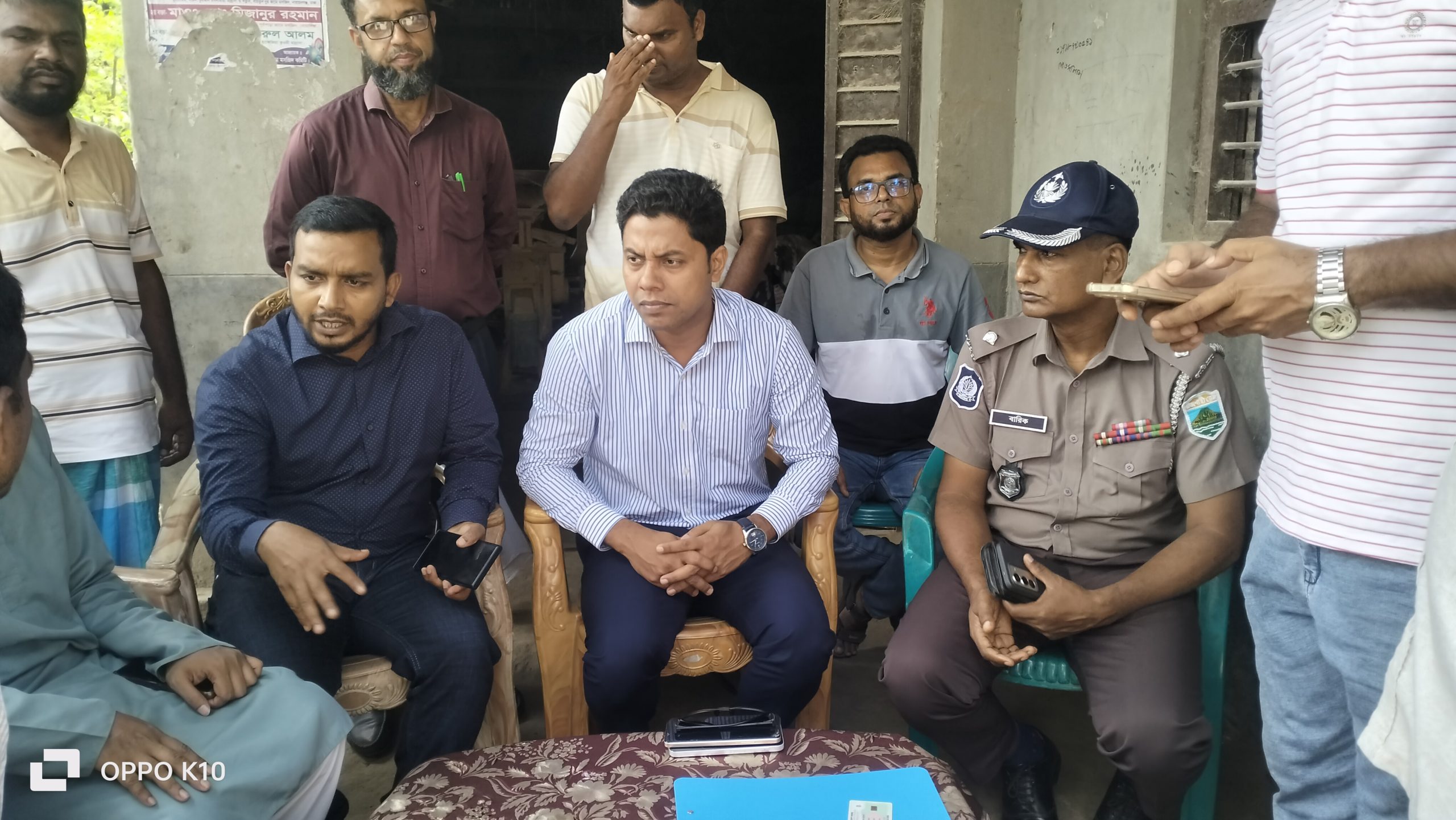 ভোলাহাটে কৃষক কার্ড বিতরণের তথ্য সংগ্রহ কার্যক্রমের উদ্বোধন!