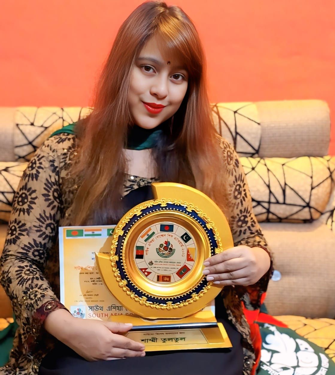 দুই বাংলা ছাড়িয়ে আন্তর্জাতিক অঙ্গনে মিষ্টি তুলতুল
