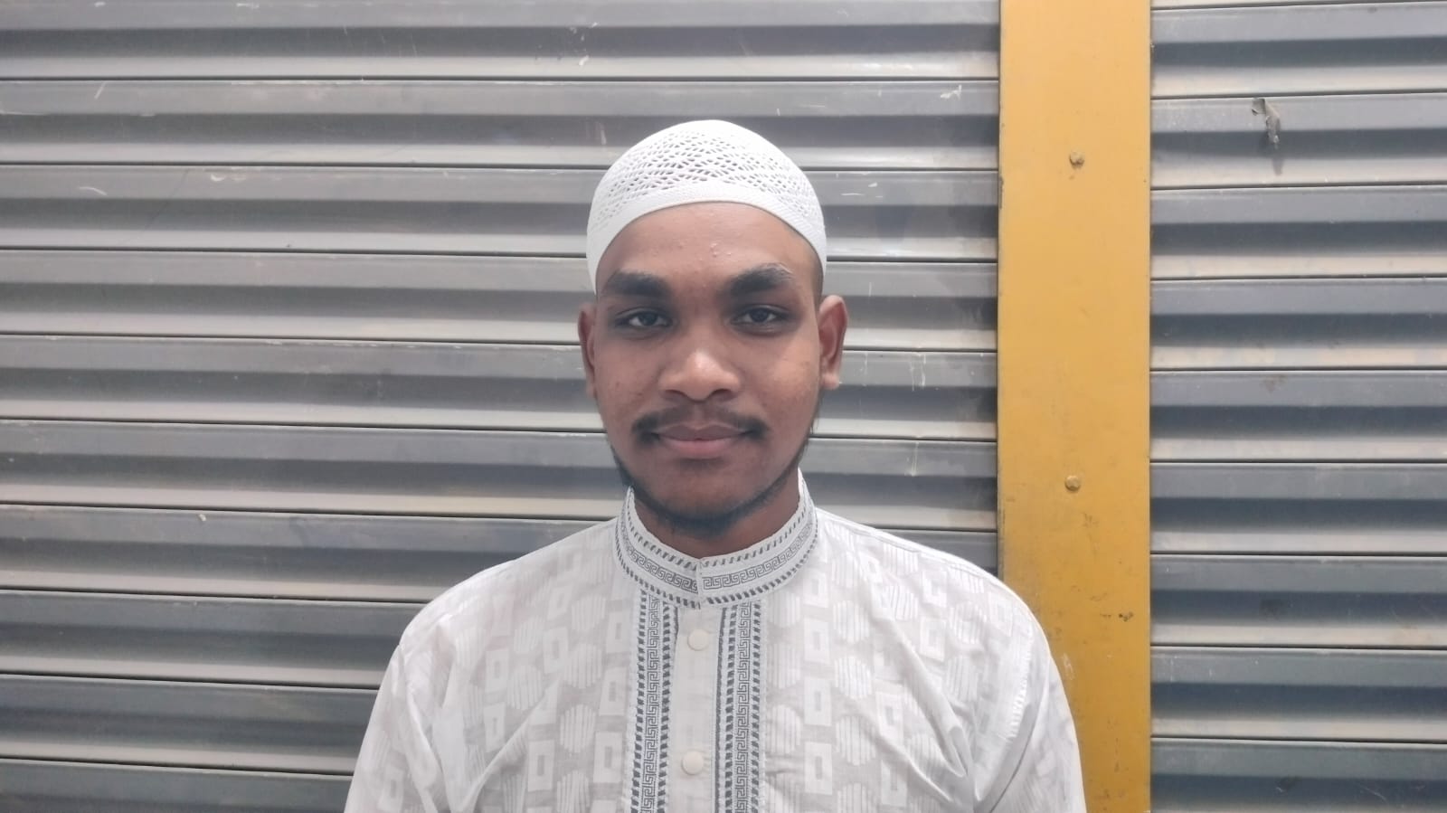 মদন পৌরসভায় স্বেচ্ছায় হিন্দু ধর্ম ত্যাগ করে ইসলাম ধর্ম গ্রহণ।