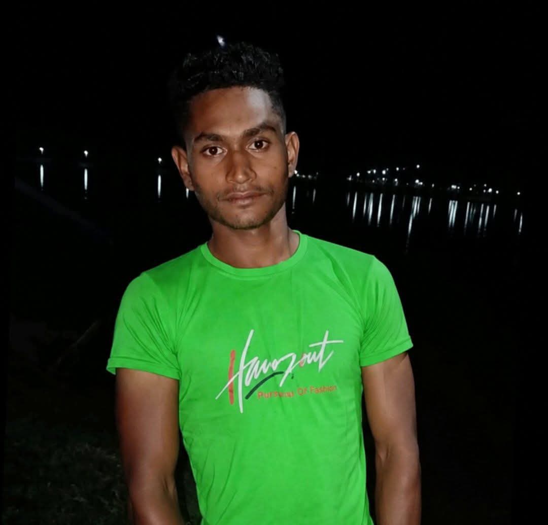 কালিয়াকৈরে ছিনতাইকারীর হাতে অটোরিস্কাচালকের গলাকাটা মরদেহ উদ্ধার
