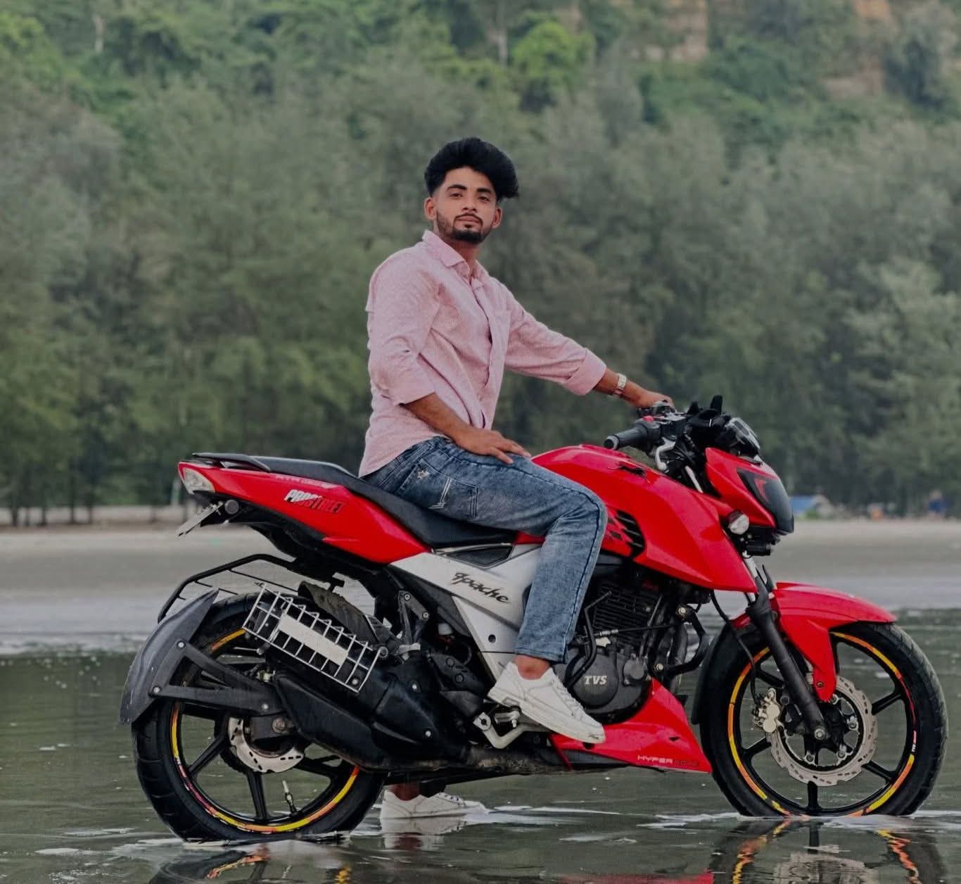 লাকসামে প্রেমের বিয়ের পর পারিবারিক বিরোধ, যুবকের ঝুলন্ত মরদেহ উদ্ধার