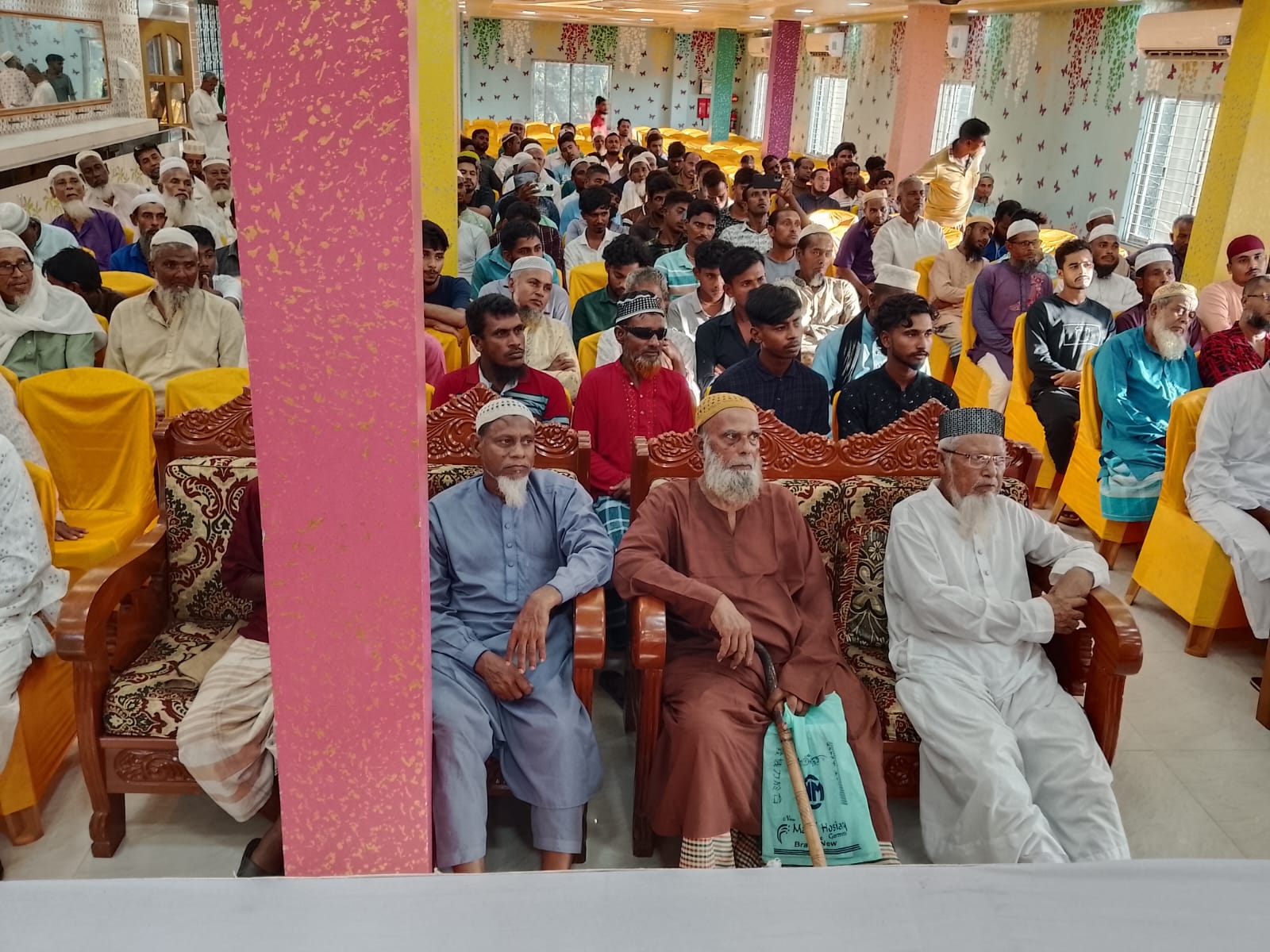 একটি সুন্দর, ন্যায়ভিত্তিক ও কল্যাণমুখী সমাজ প্রতিষ্ঠার জন্য নৈতিক ও ইসলামী শিক্ষার প্রসার অত্যন্ত জরুরি