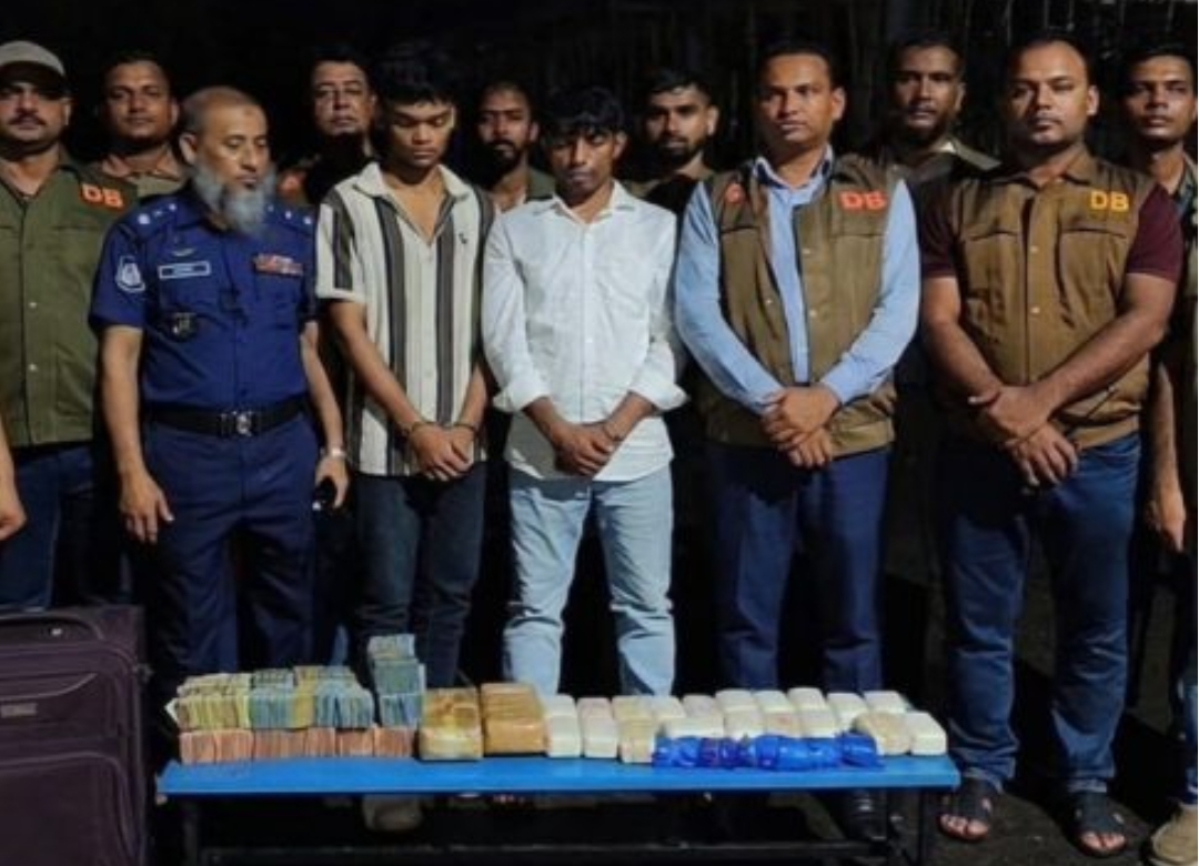 গোপালগঞ্জে ৬৪ হাজার ১২৩ পিস ইয়াবাসহ দুইজন গ্রেপ্তার