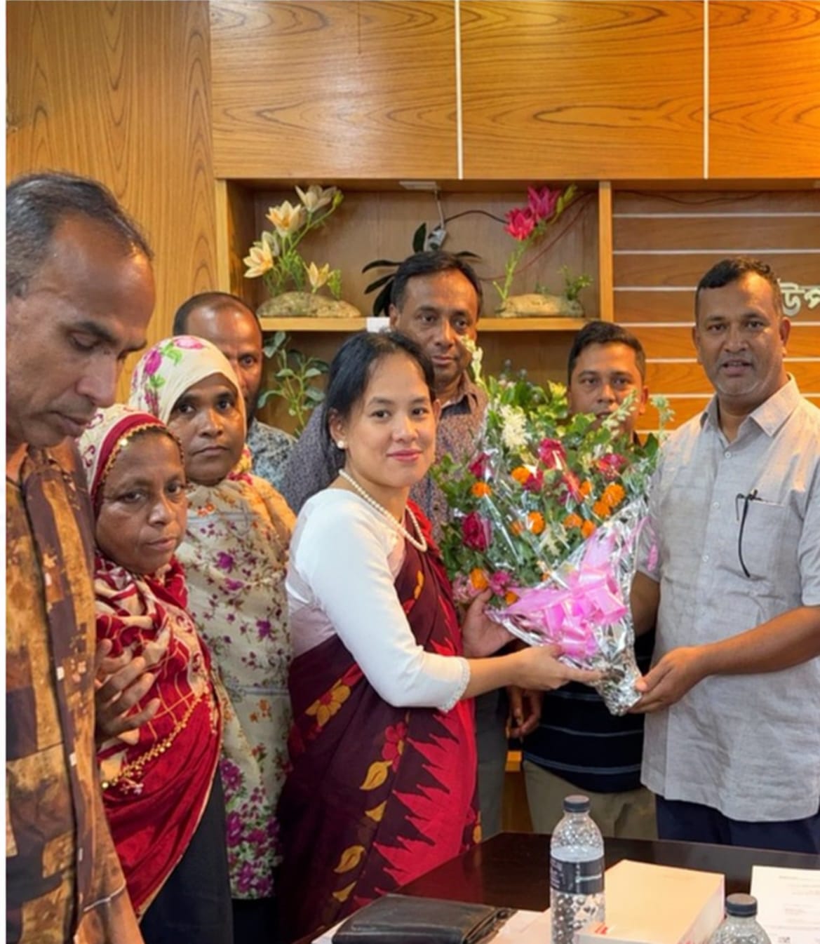তাহিরপুর উপজেলা নবাগত ইউএনও মিজ্ রিপামনি দেবীকে শুভেচ্ছা।