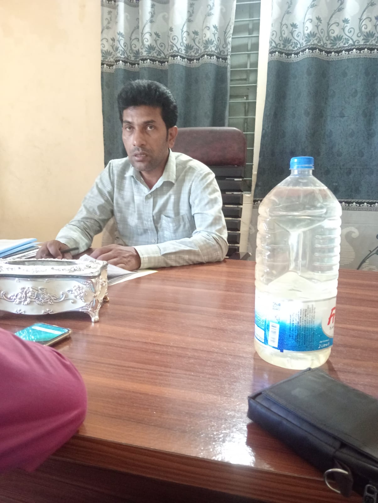 ইউনিয়ন পরিষদের নির্বাচনি তপশিল ঘোষণা হতে যাচ্ছে আগামী ২৫ তারিখ মাঠে রয়েছেন প্যানেল চেয়ারম্যান জাহাঙ্গীর
