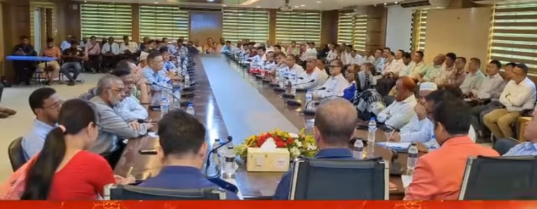মাধ্যমিক শিক্ষার মানোন্নয়নে শিক্ষা প্রতিষ্ঠান প্রধানদের সাথে মতবিনিময় সভায় রাঙ্গামাটি জেলা পরিষদ।