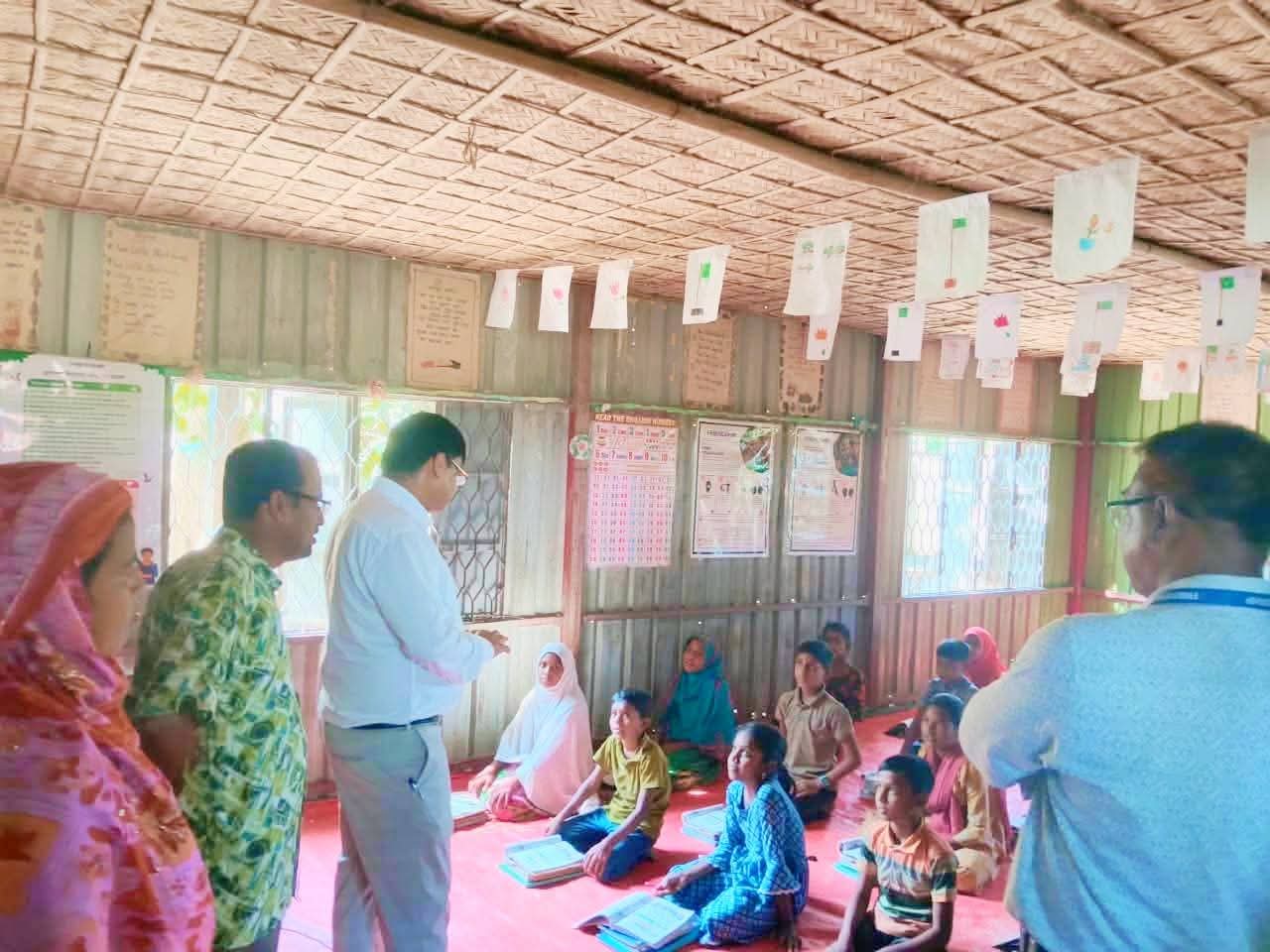 গাইবান্ধার দুর্গম চরাঞ্চলে ফ্রেন্ডশীপের শিক্ষা-স্বাস্থ্যসেবা ও দুর্যোগ প্রস্তুতি কার্যক্রম পরিদর্শনে জেলা প্রশাসক