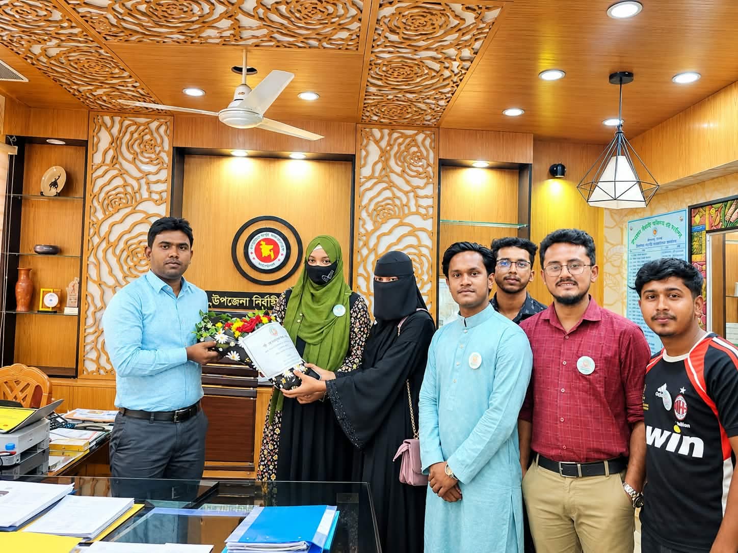 ফরিদগঞ্জের নবাগত ইউএনওর সঙ্গে স্বপ্ন ছায়া সামাজিক সংগঠনের সৌজন্য সাক্ষাৎ